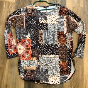 Large LBisse Tunic 3/4 sleeve graphic animal print